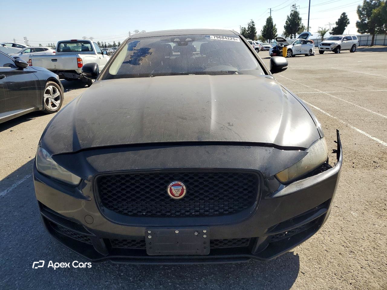 Jaguar XE 2018