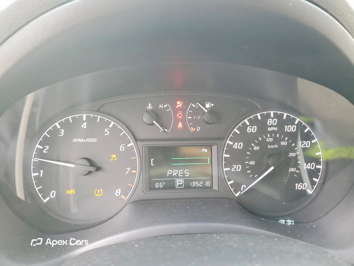 Nissan Sentra 2015