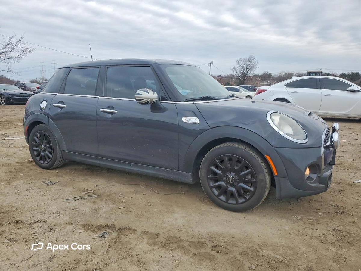 MINI Cooper 2016