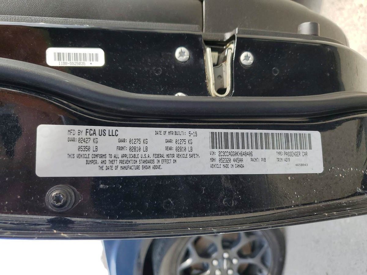 Chrysler 300 2019