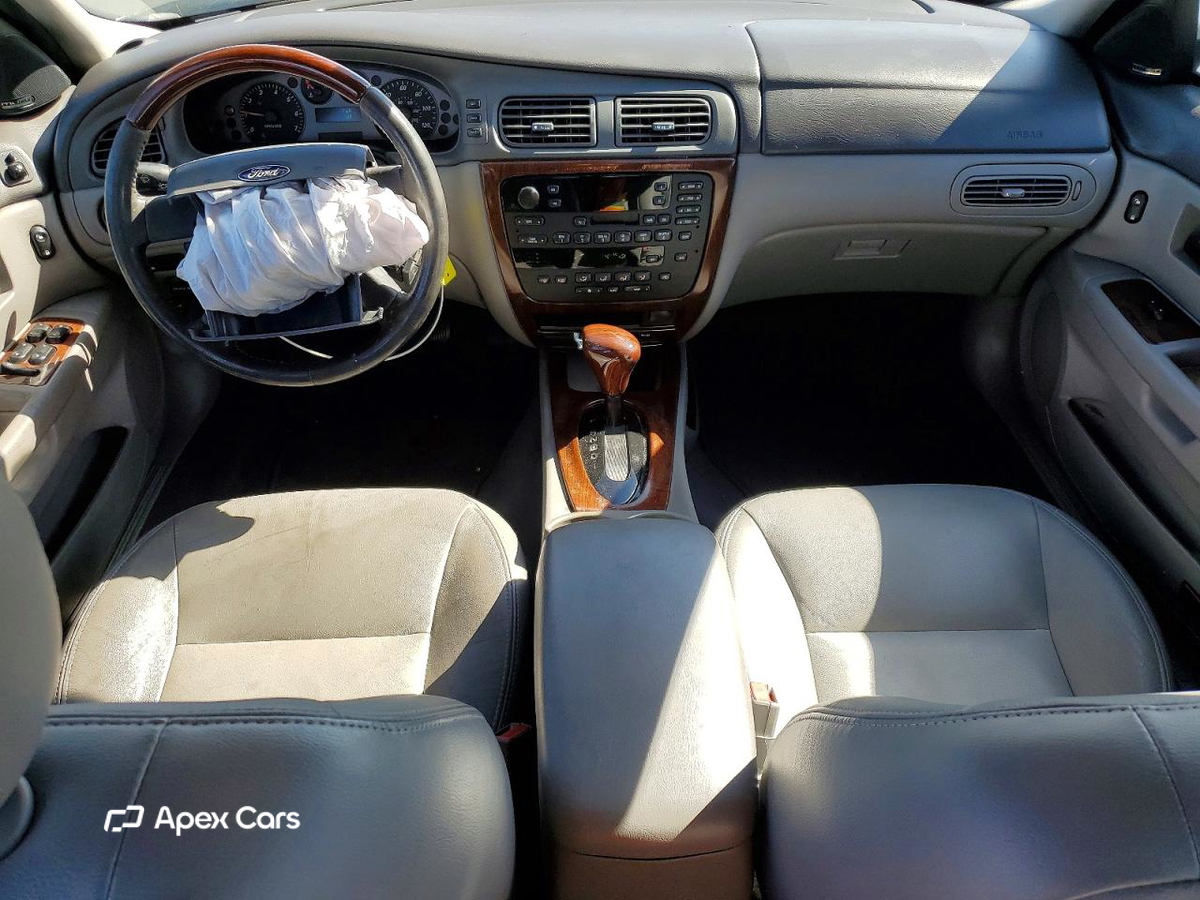 Ford Taurus 2005