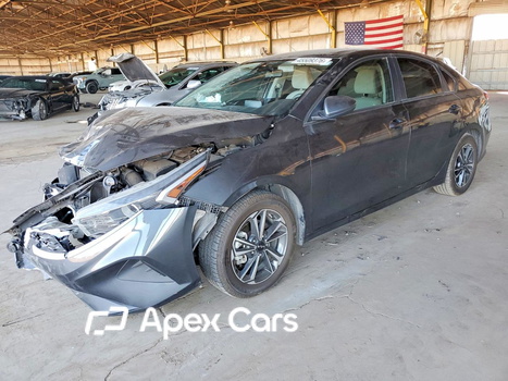 Kia Forte 2023 - Image 1 of 13