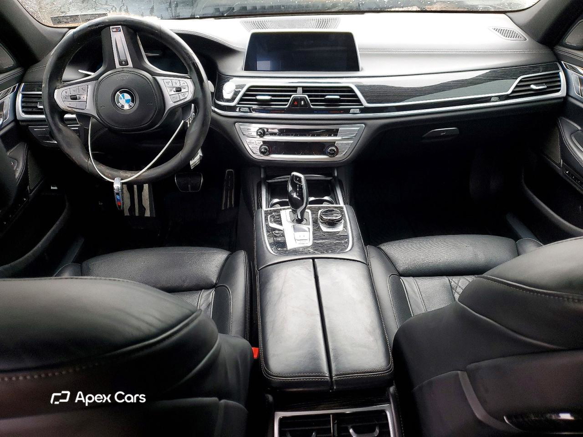 BMW Series 7 2022