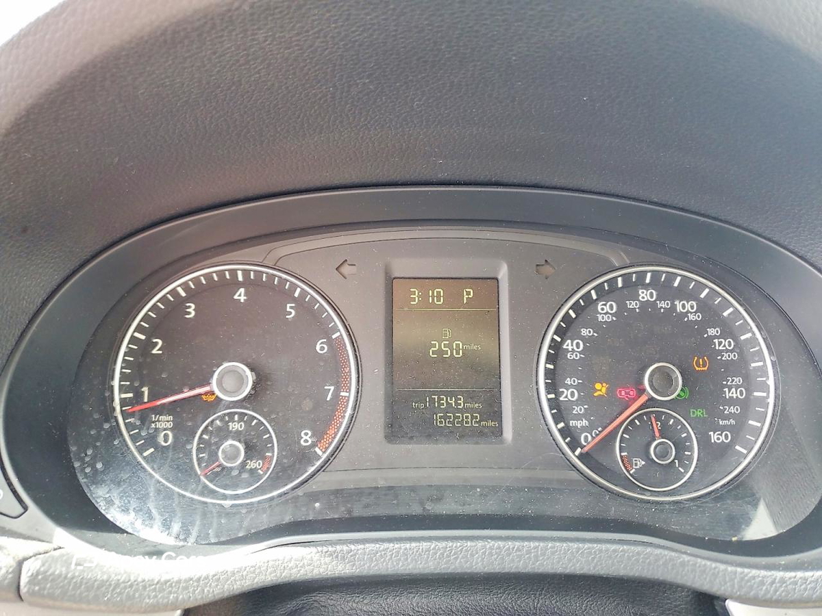 Volkswagen Passat 2013