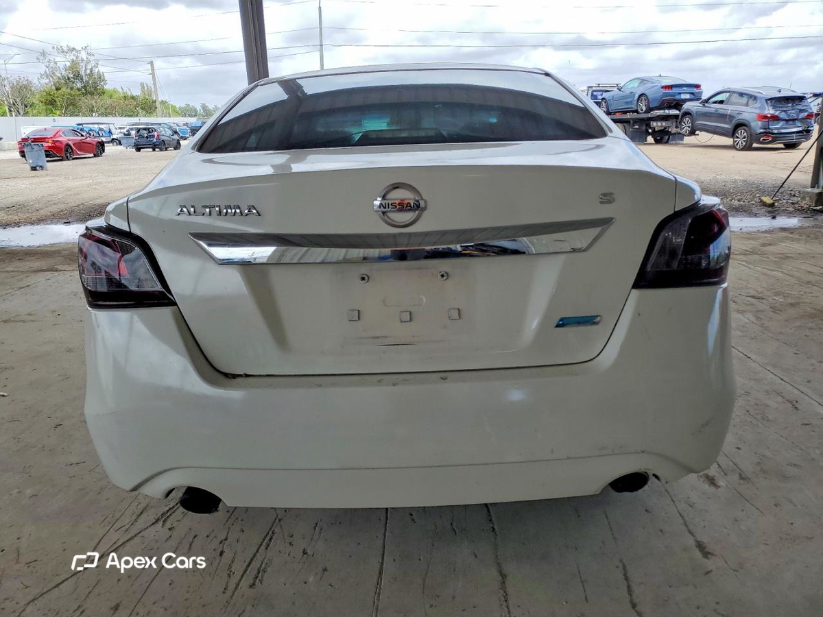 Nissan Altima 2013