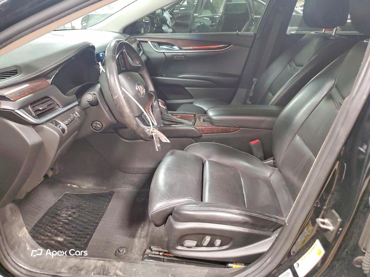 Cadillac XTS 2014