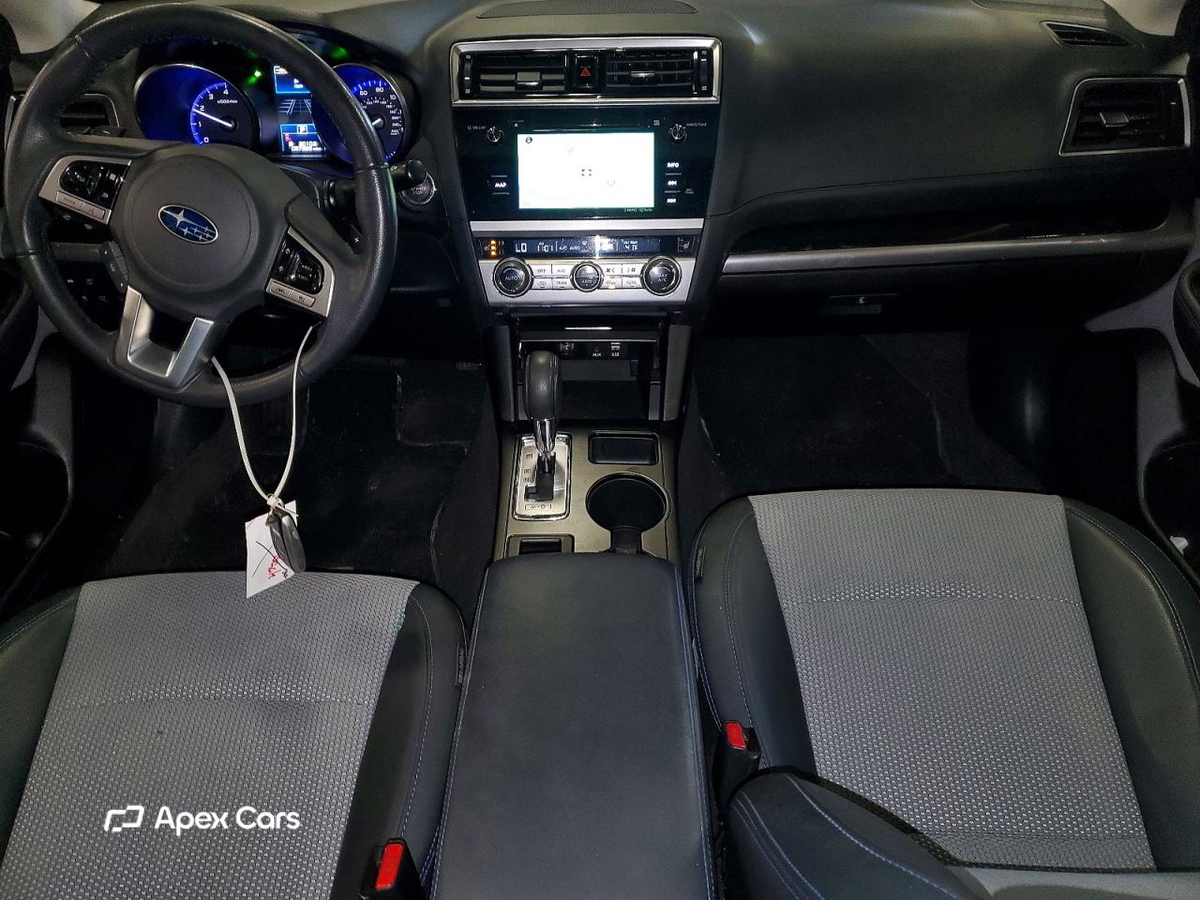 Subaru Legacy 2017