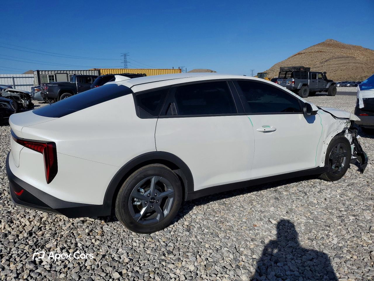 Kia K4 2025