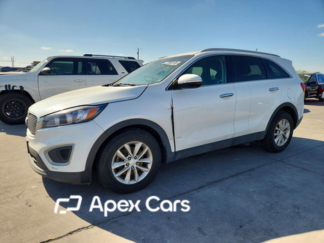 Kia Sorento 2017 - Image 1 of 13