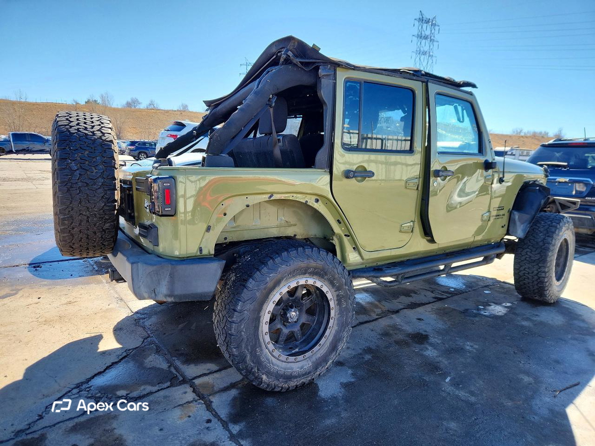 Jeep Wrangler 2013