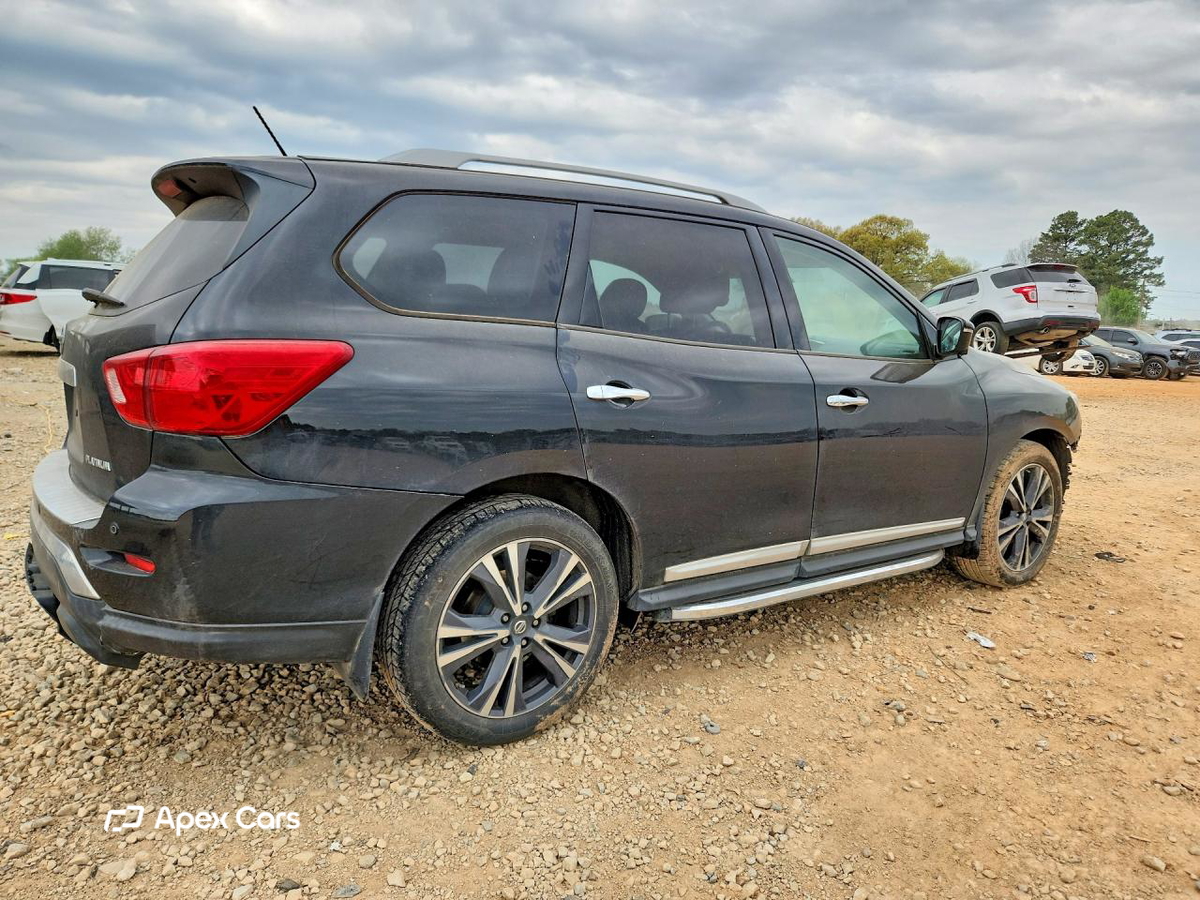 Nissan Pathfinder 2018