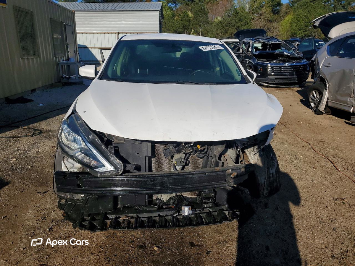 Nissan Sentra 2019