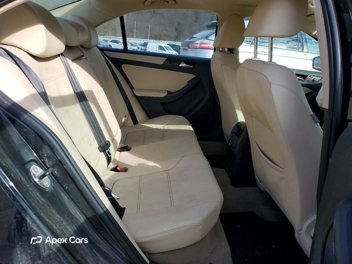 Volkswagen Jetta 2012
