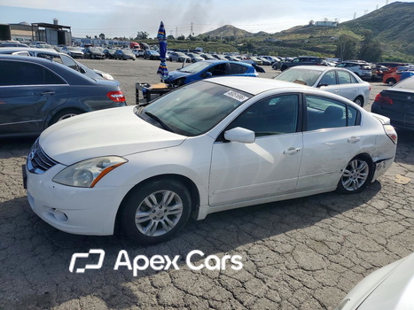Nissan Altima 2012 - Image 1 of 12