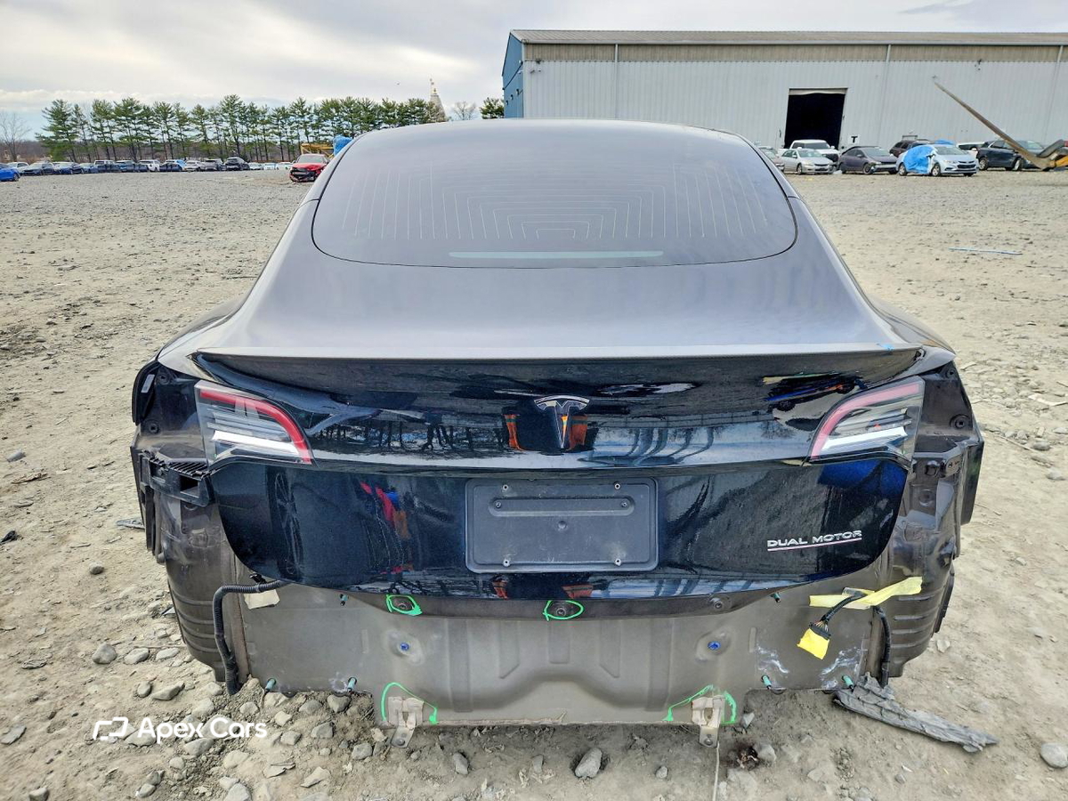 Tesla Model 3 2020