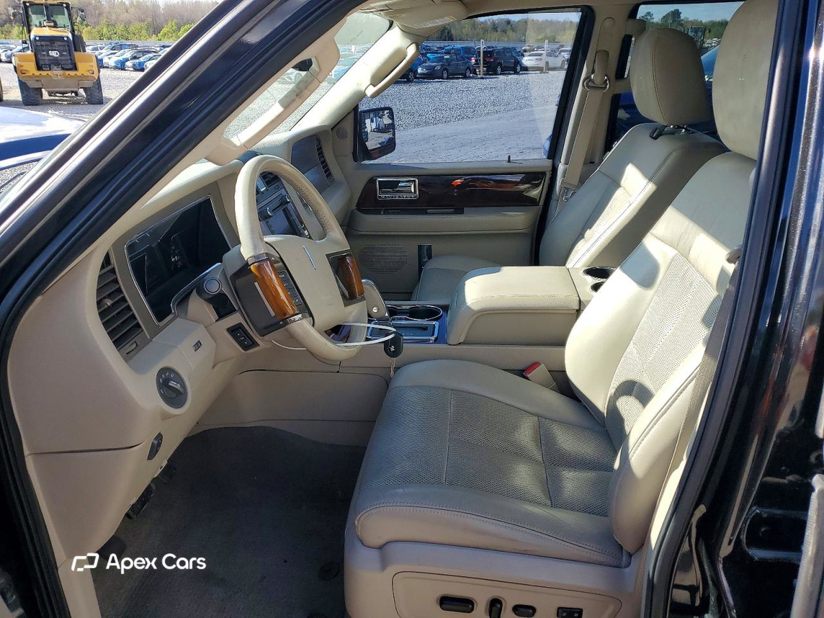 Lincoln Navigator 2013