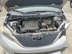 Toyota Sienna 2012