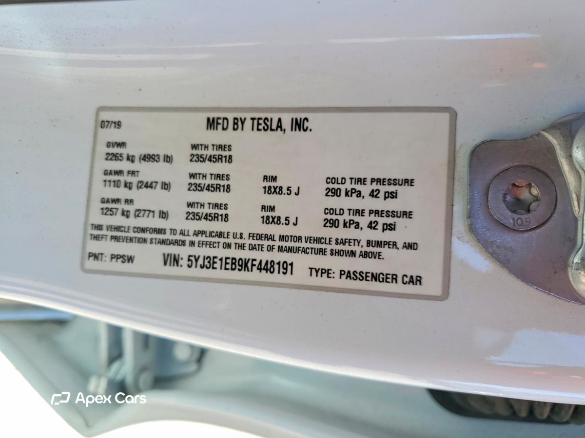 Tesla Model 3 2019