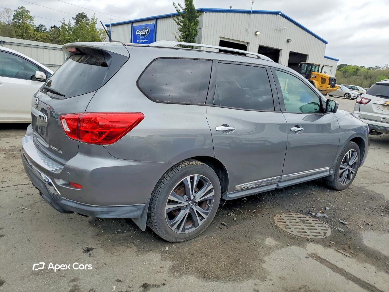 Nissan Pathfinder 2018