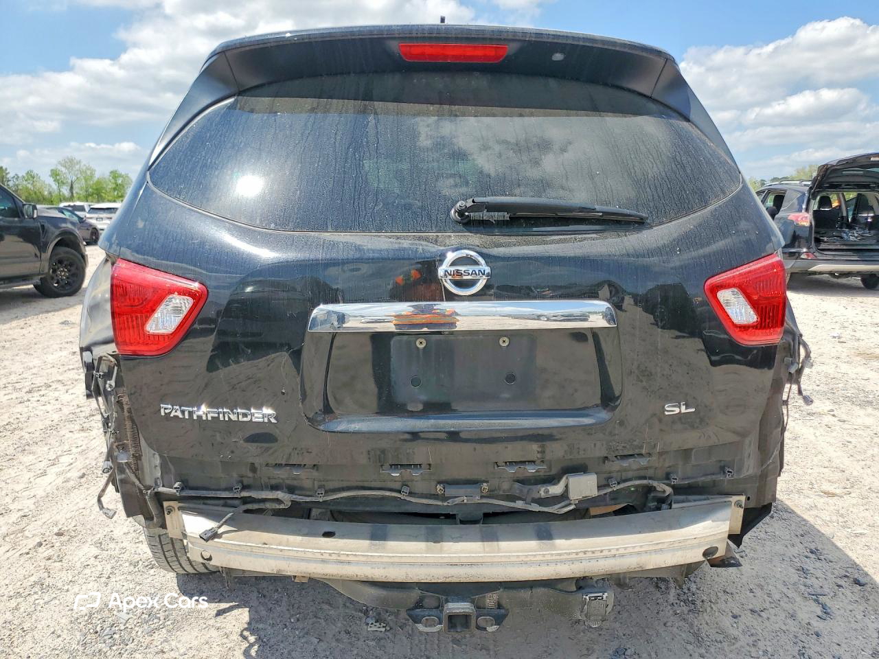 Nissan Pathfinder 2017