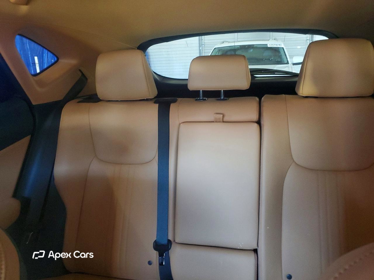 Lexus NX 2025