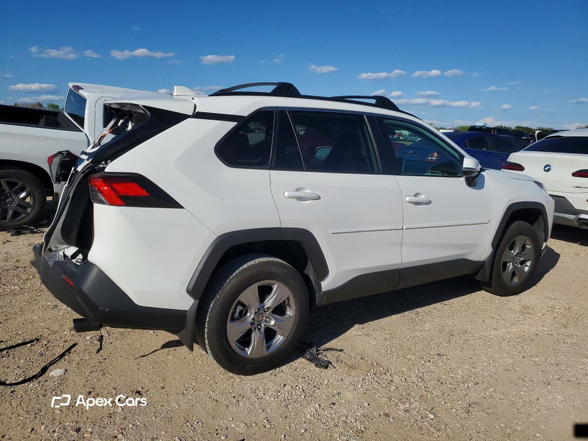 Toyota RAV 4 2025