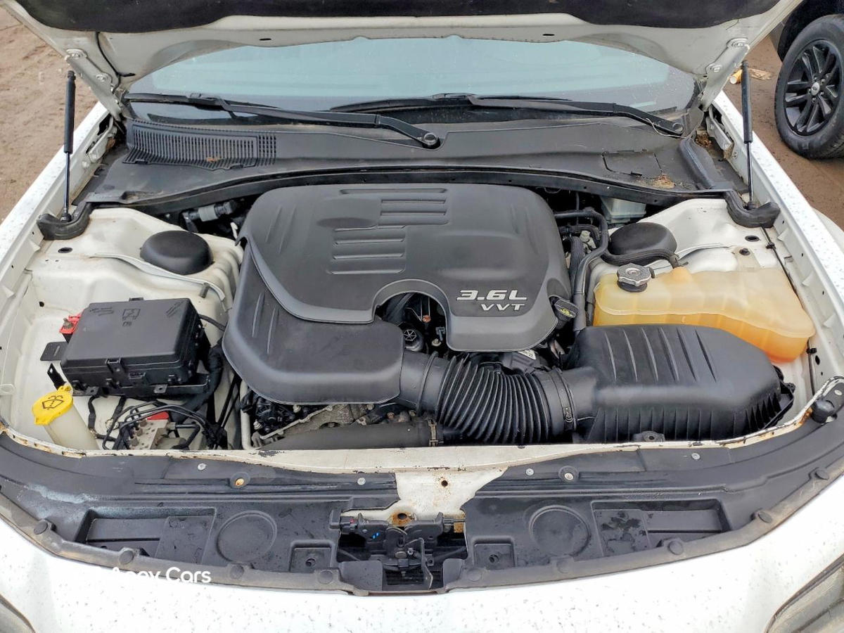 Chrysler 300 2017