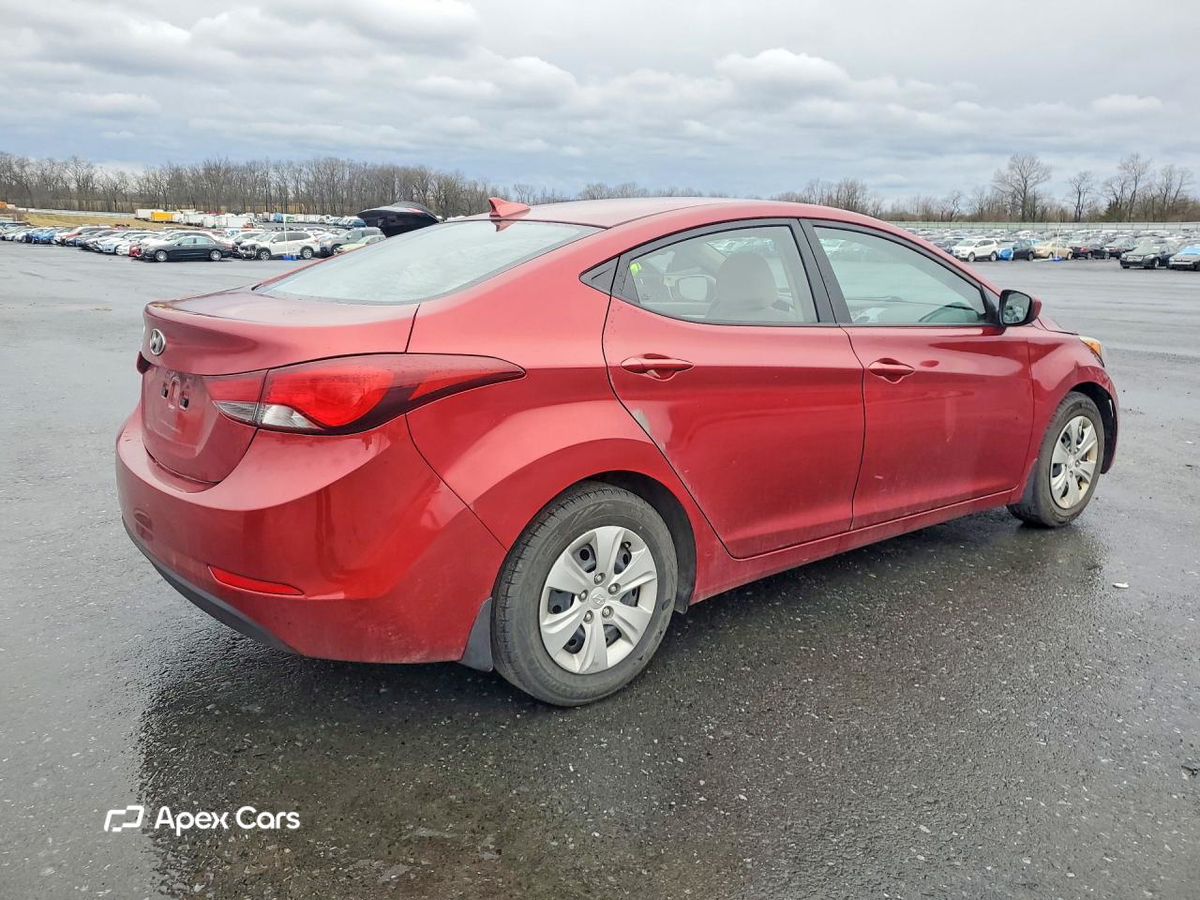 Hyundai Elantra 2016