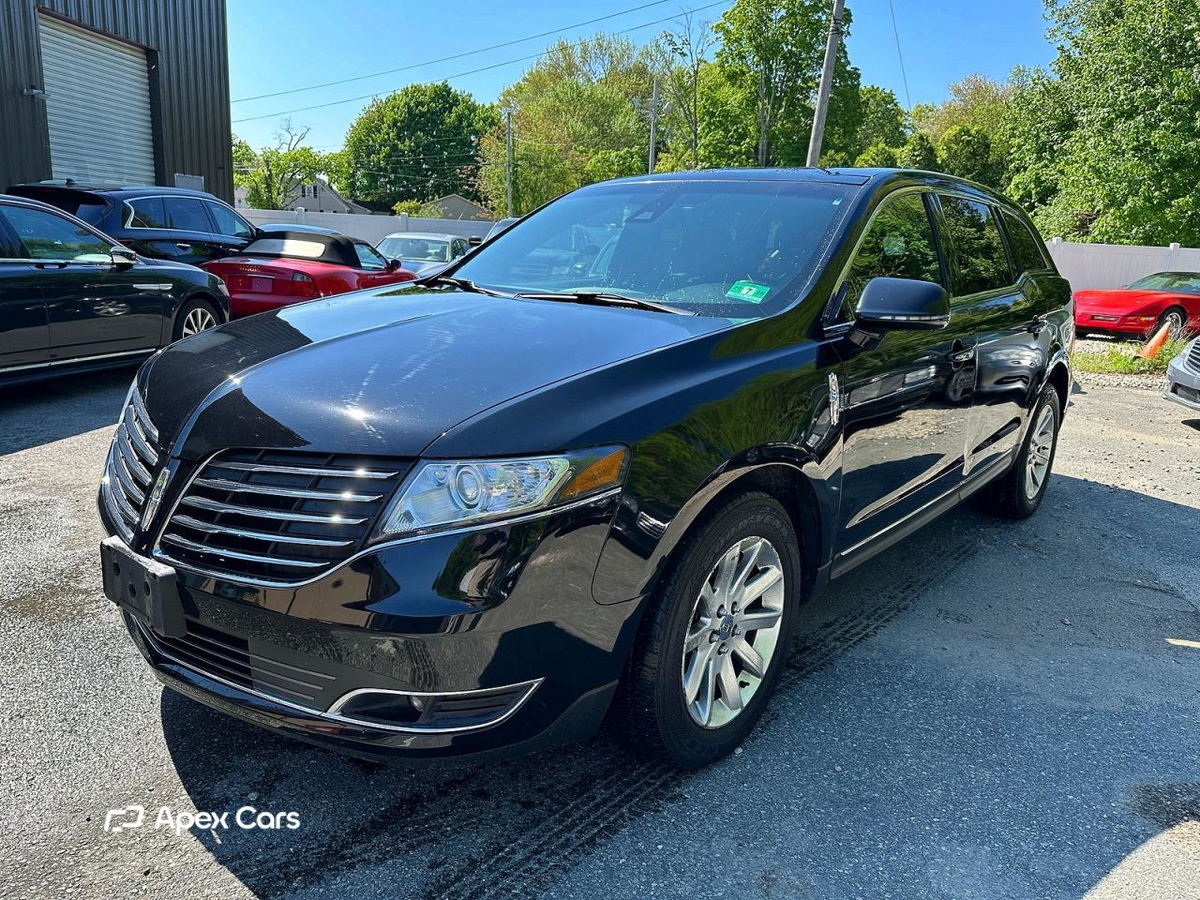 Lincoln MKT 2018