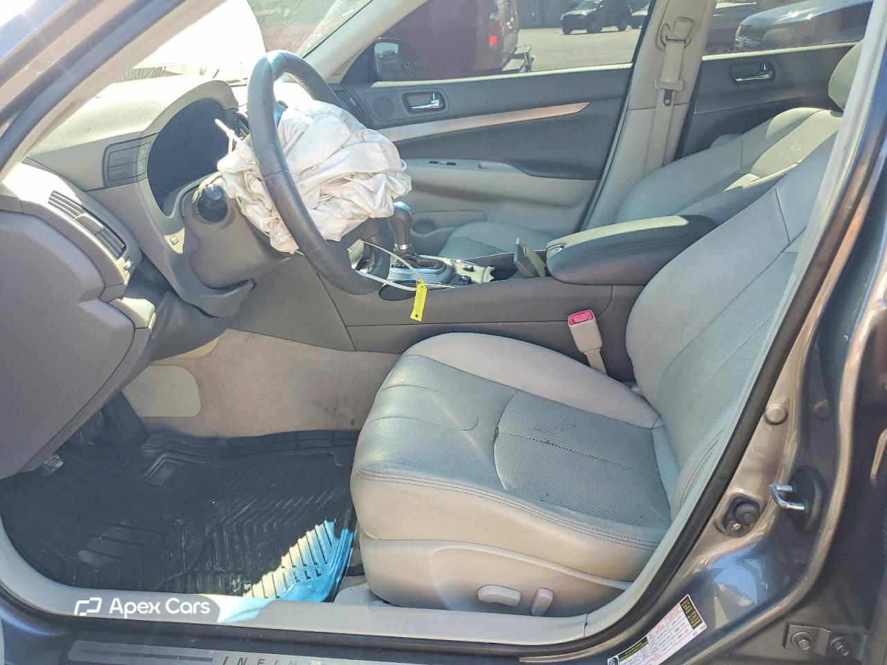 Infiniti G 2012