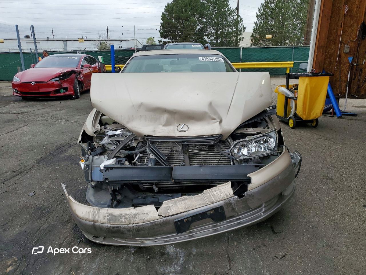 Lexus ES 1999