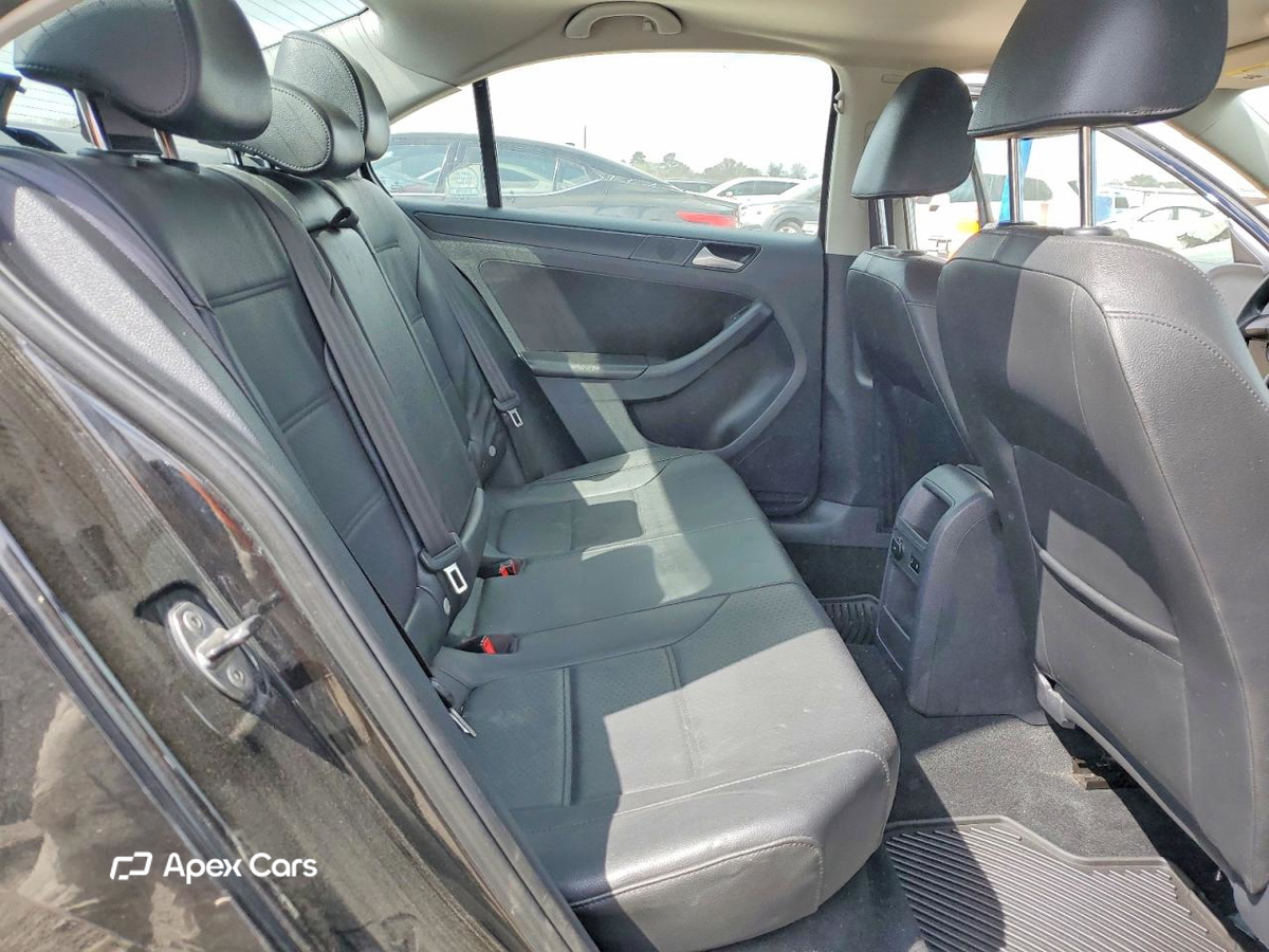 Volkswagen Jetta 2014