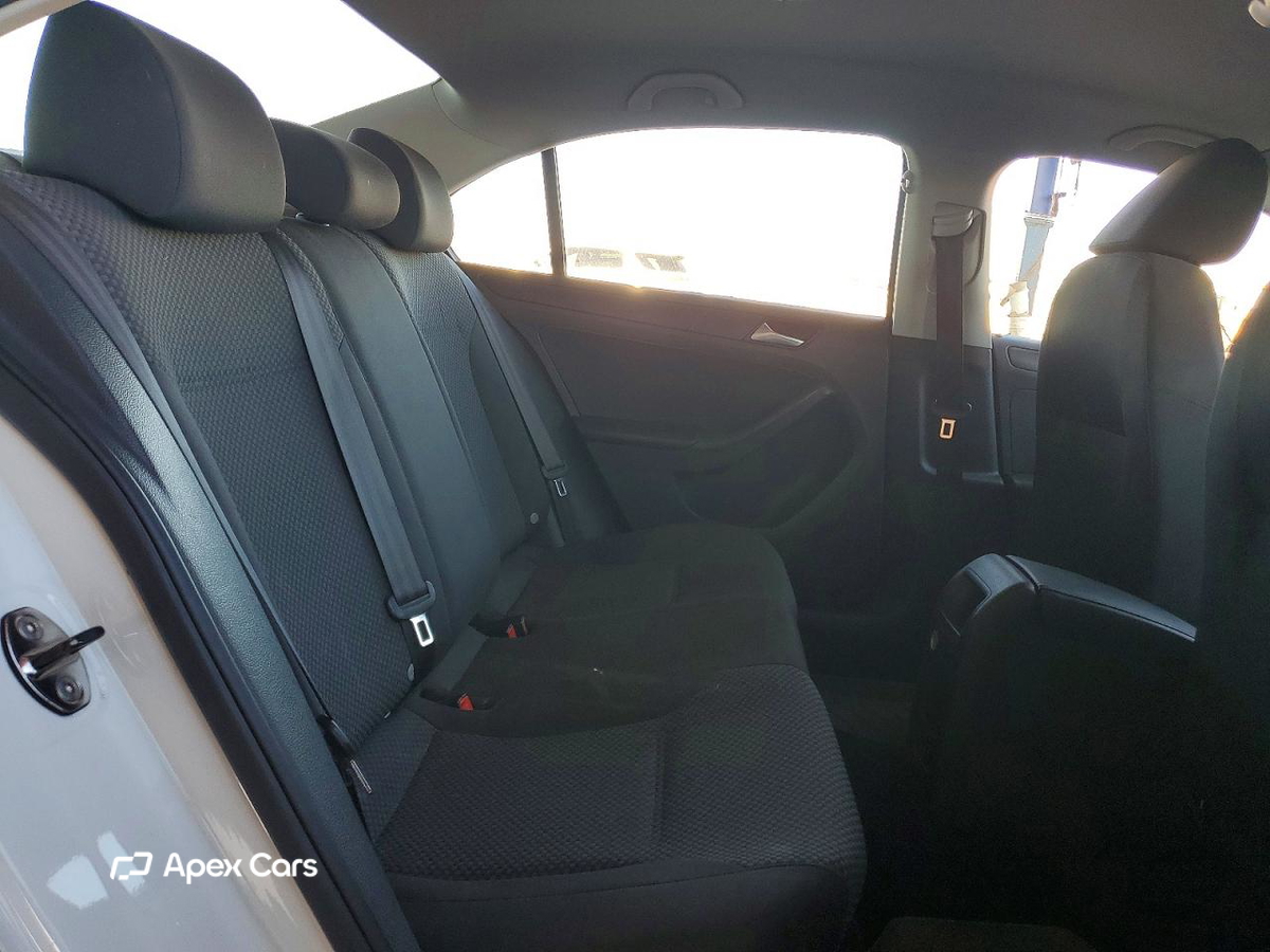 Volkswagen Jetta 2014