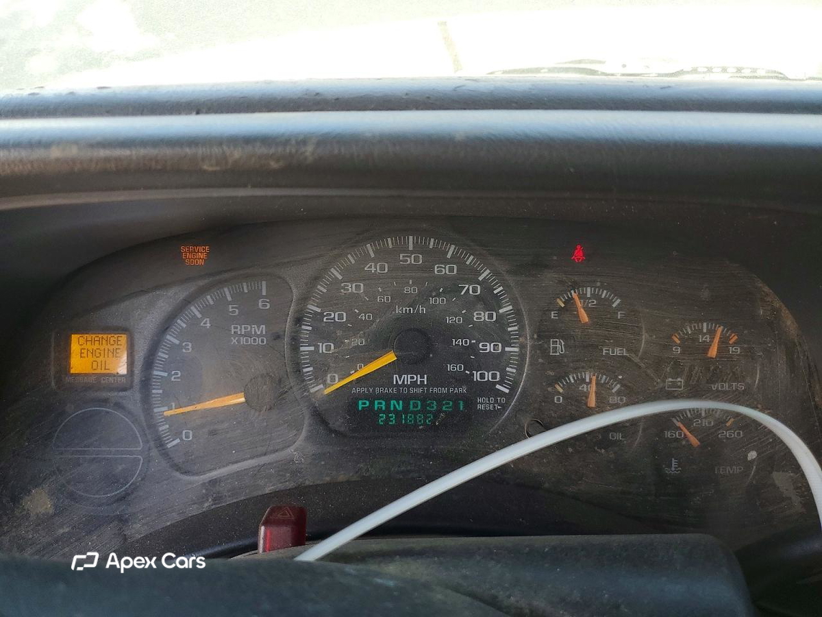 Chevrolet Silverado 2001