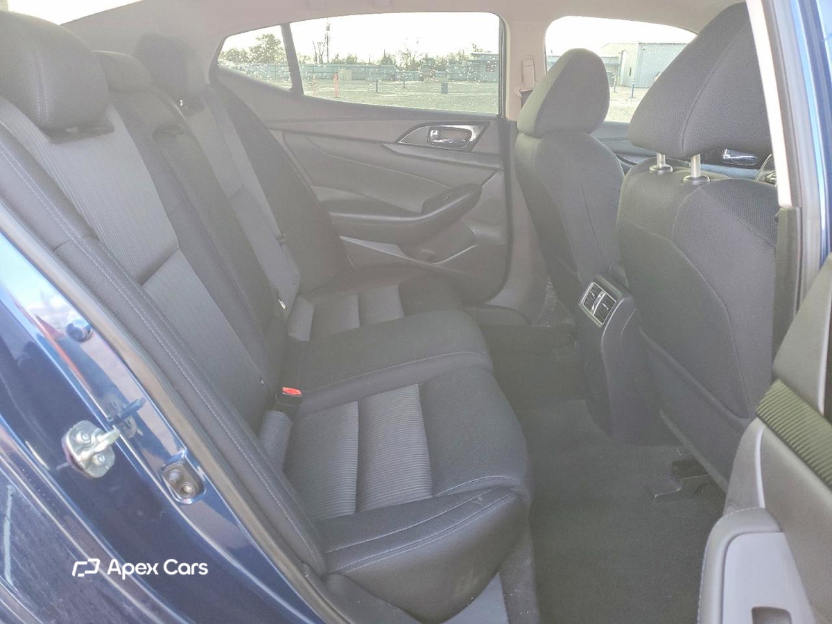 Nissan Maxima 2016