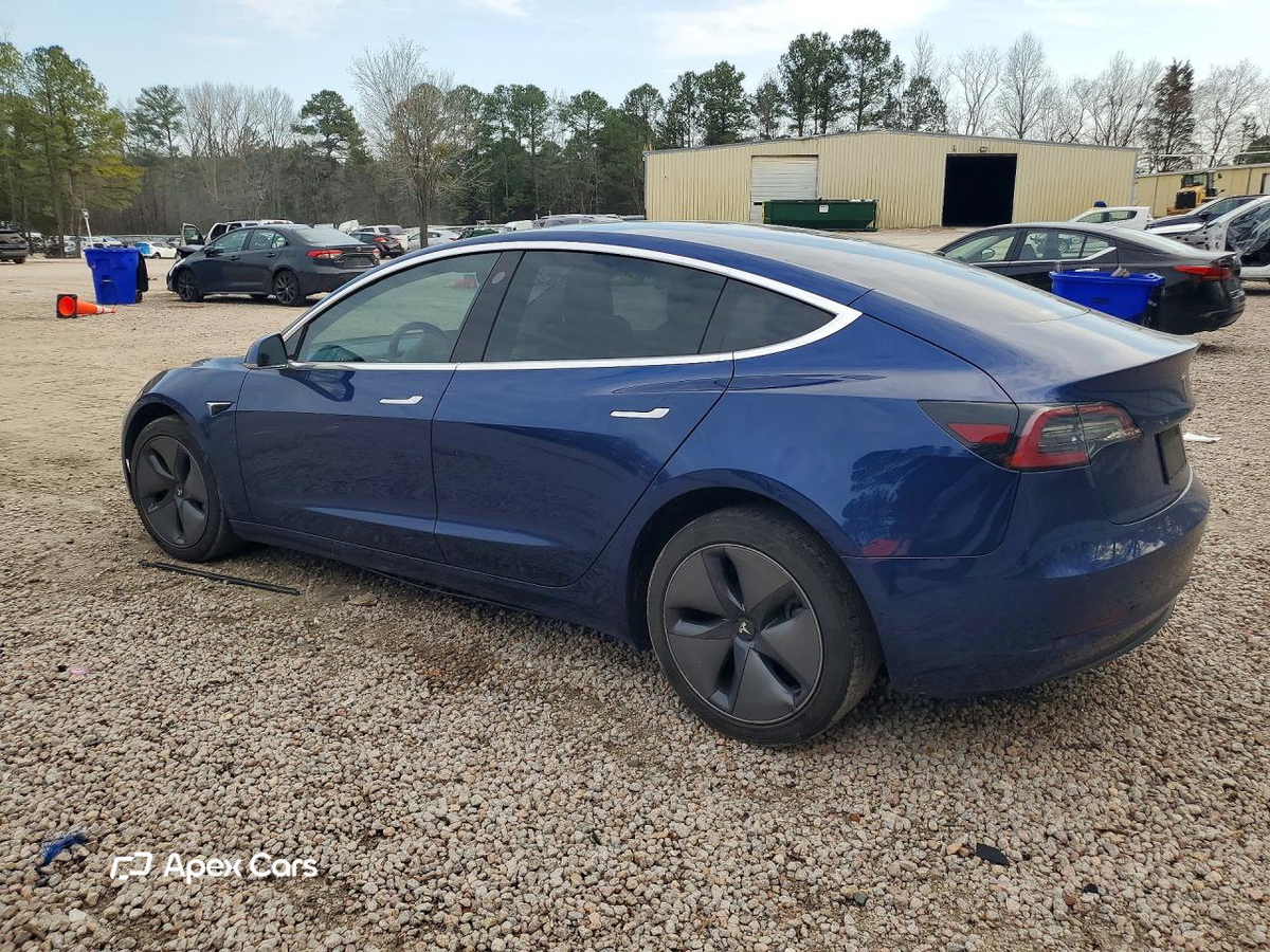Tesla Model 3 2020
