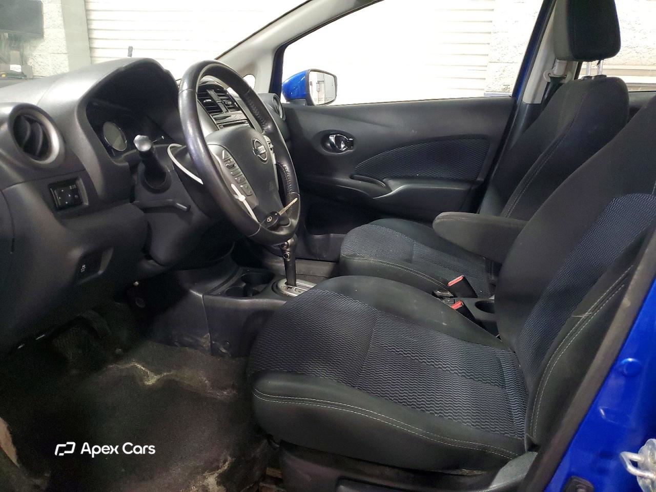 Nissan Versa 2015
