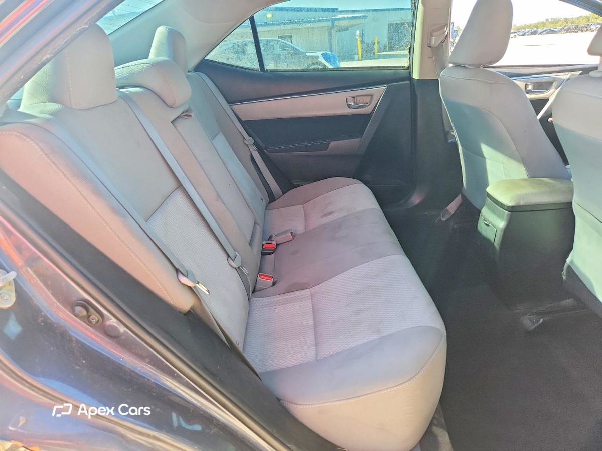 Toyota Corolla 2015