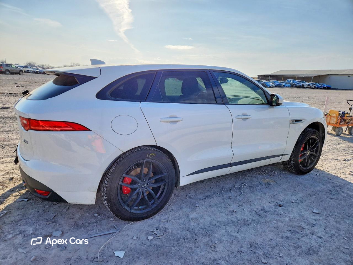 Jaguar F-Pace 2017