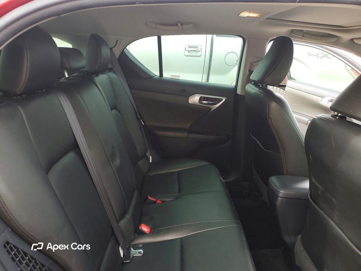 Lexus CT 2012