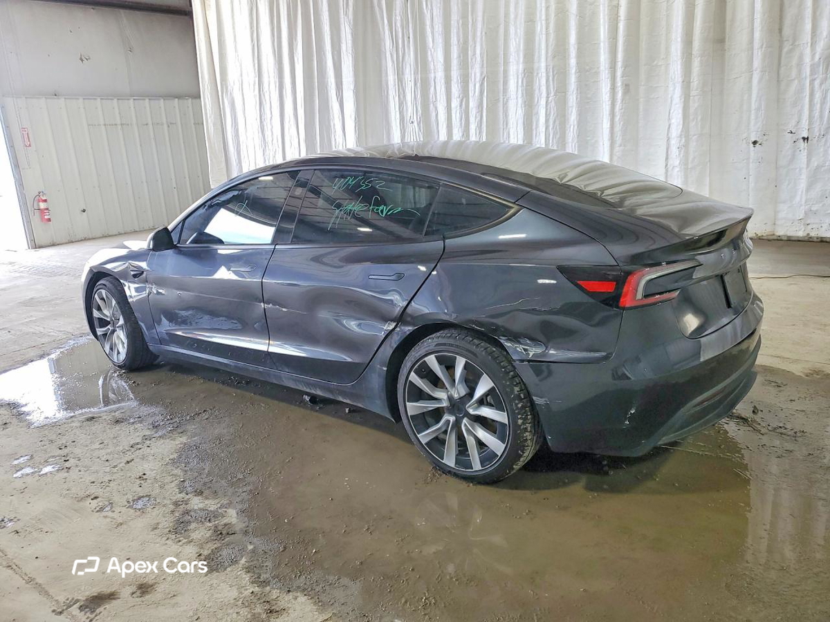 Tesla Model 3 2025
