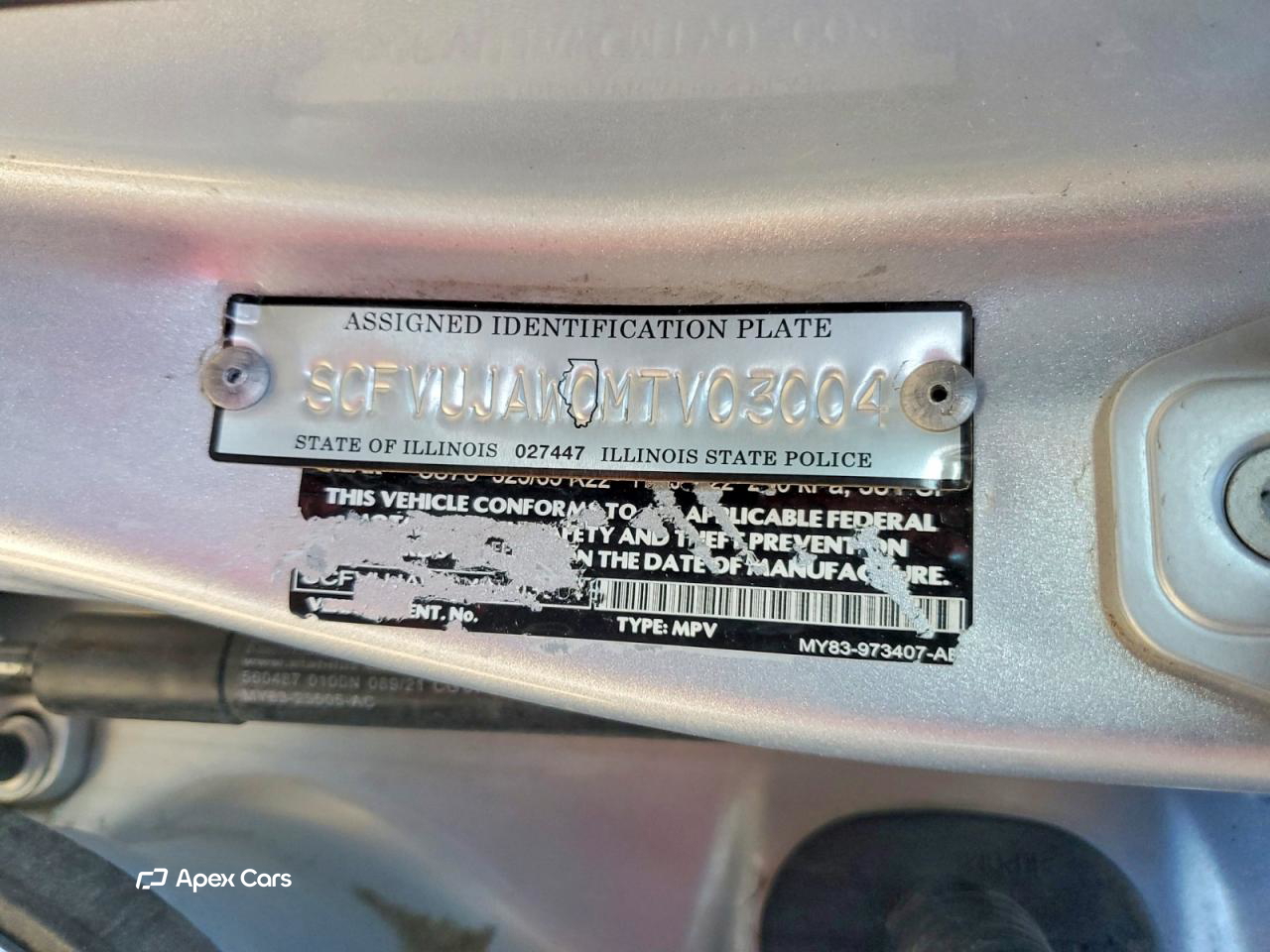 Aston Martin DBX 2021