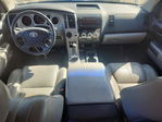 Toyota Sequoia 2010