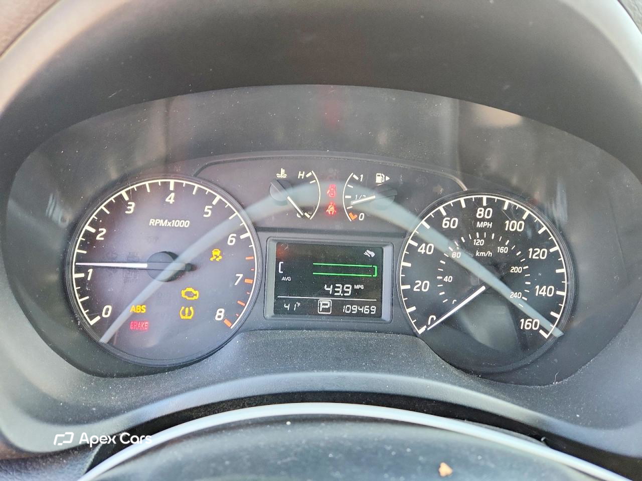 Nissan Sentra 2015