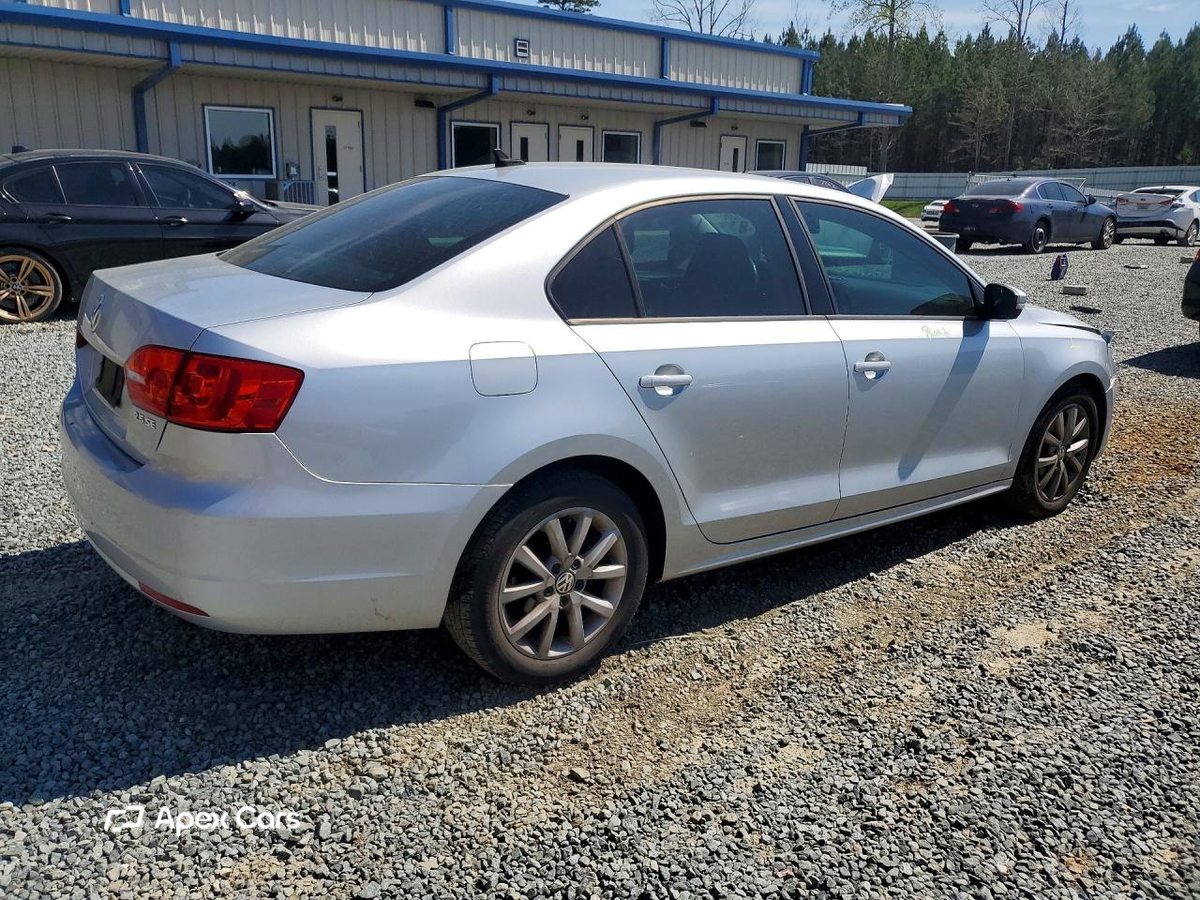 Volkswagen Jetta 2012