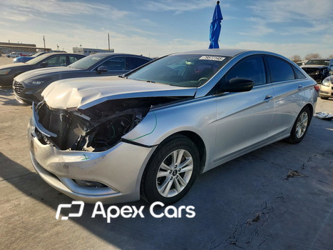 Hyundai Sonata 2013 - Image 1 of 13