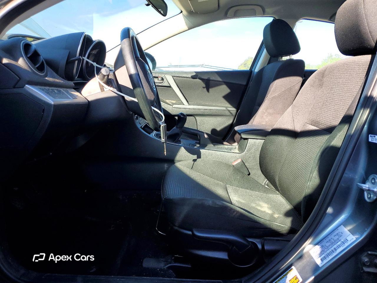 Mazda 3 2012