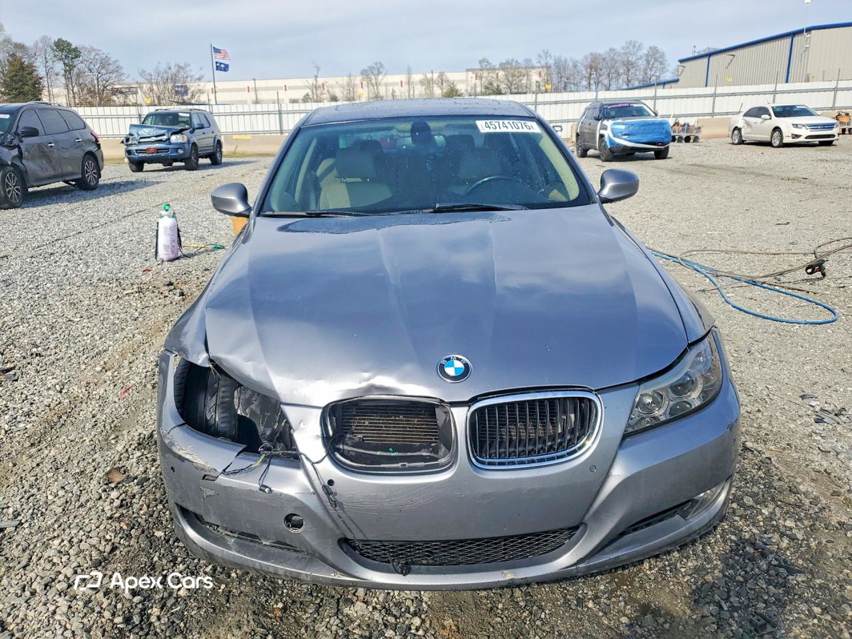 BMW Series 3 2011