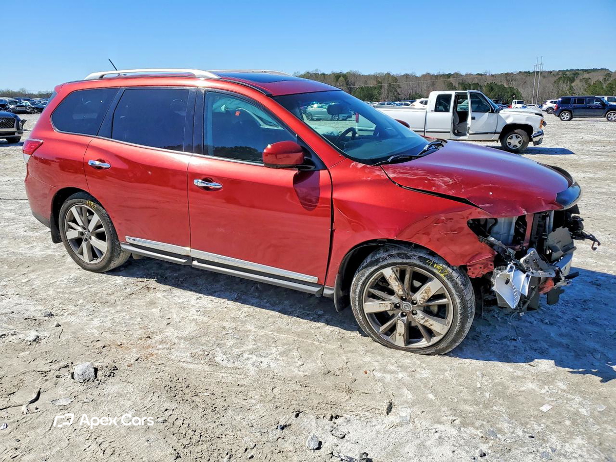 Nissan Pathfinder 2014