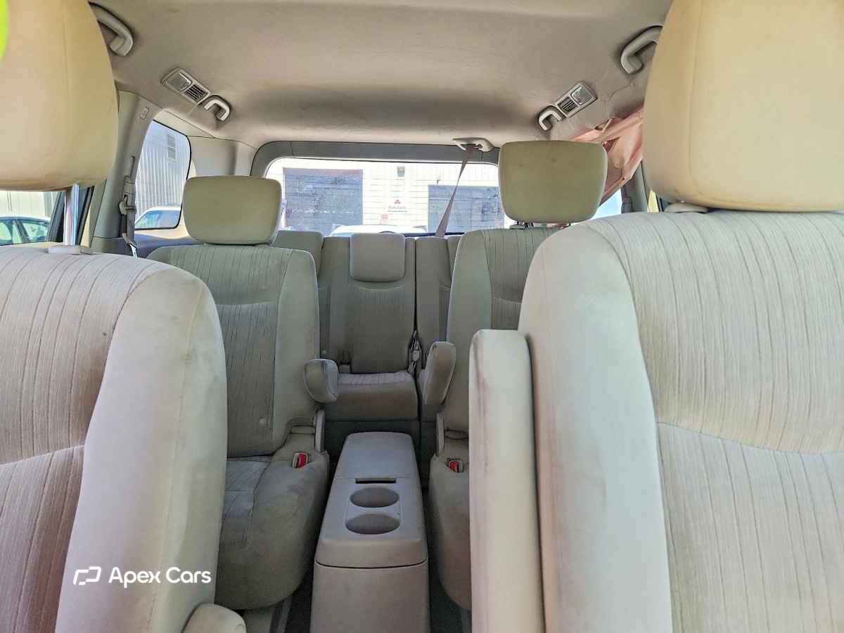 Nissan Quest 2012